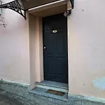 Gasthof Domo De Logu Sos Tres Res