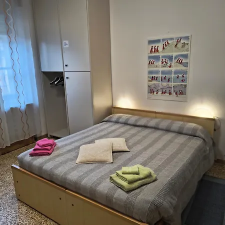 Domo De Logu Sos Tres Res Guest house