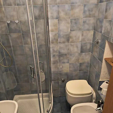 Domo De Logu Sos Tres Res Guest house